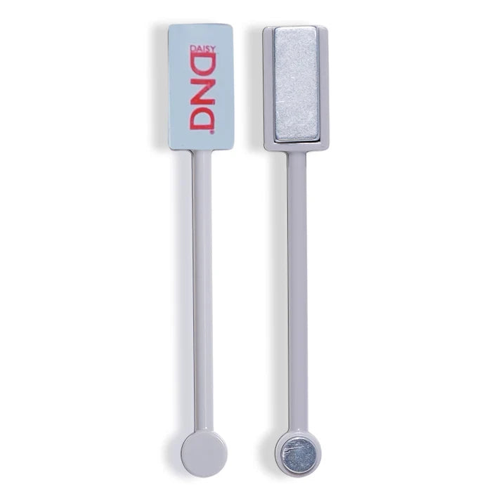 Cat Eye Nail Magnet by DND – Tool for Magnetic Gel Polish Designs - CM Nails & Beauty Supply