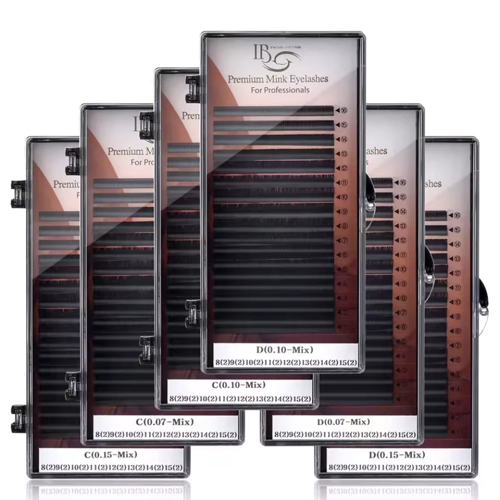 Full 16-row tray of 11mm C-Curl mink lashes for eyelash extensions