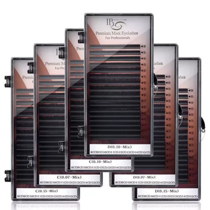 Full 16-row tray of 11mm C-Curl mink lashes for eyelash extensions