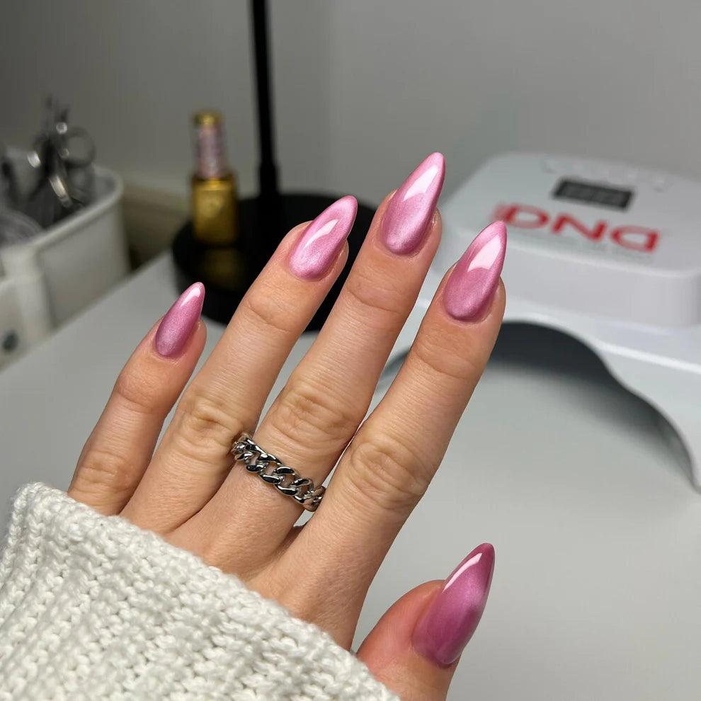 DND Diva 9D Cat Eye Gel Polish #08 – Kitty Blossom - CM Nails & Beauty Supply