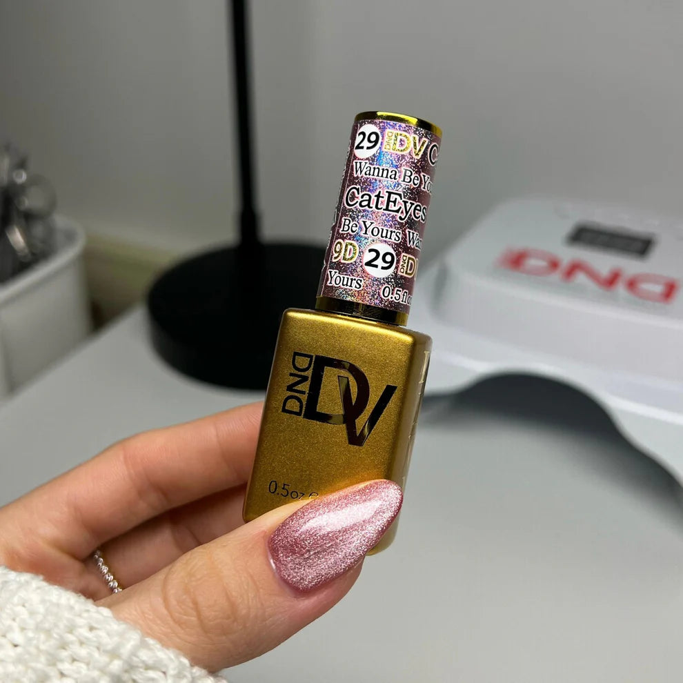 DND Diva 9D Cat Eye Gel Polish #29 - Wanna Be Yours - CM Nails & Beauty Supply