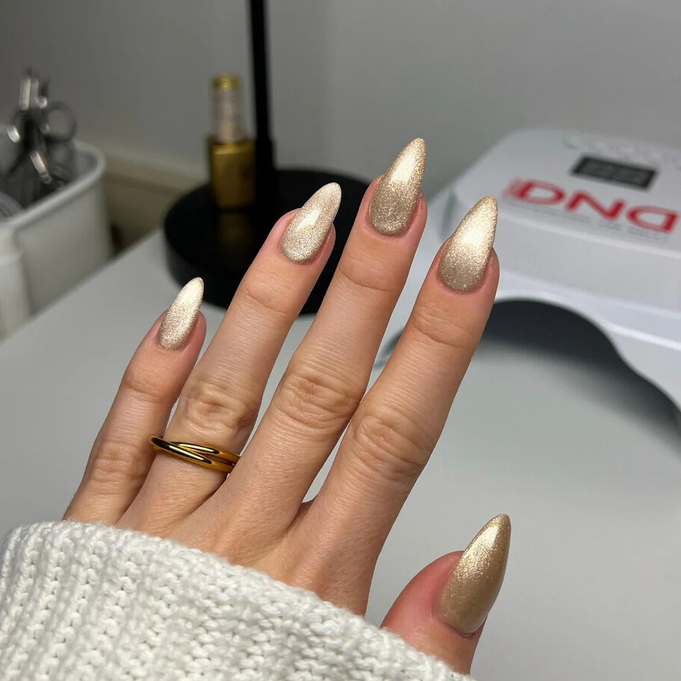 DND Diva 9D Cat Eye Gel Polish #34 - Fur-st Place - CM Nails & Beauty Supply