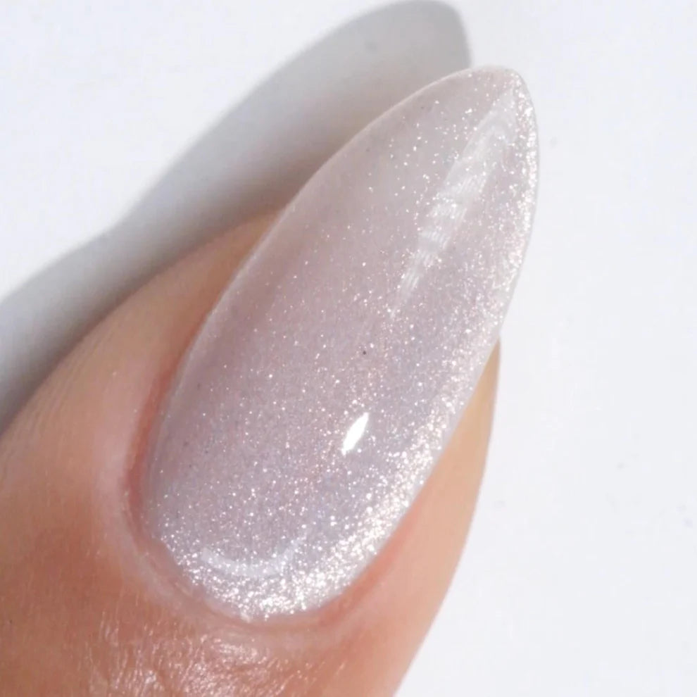 DND Diva 9D Cat Eye Gel Polish #26 – Sun Patch - CM Nails & Beauty Supply