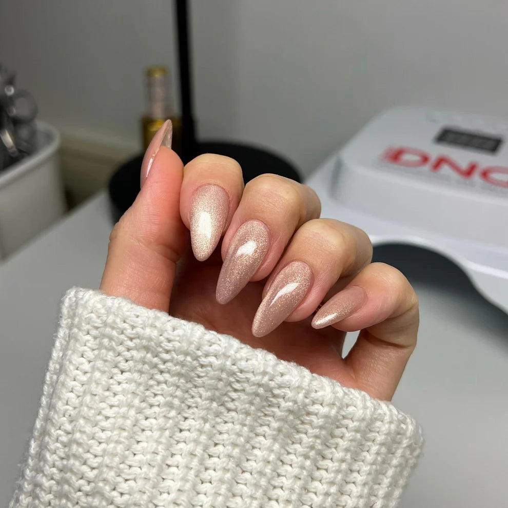 DND Diva 9D Cat Eye Gel Polish #30 – Afterglow - CM Nails & Beauty Supply