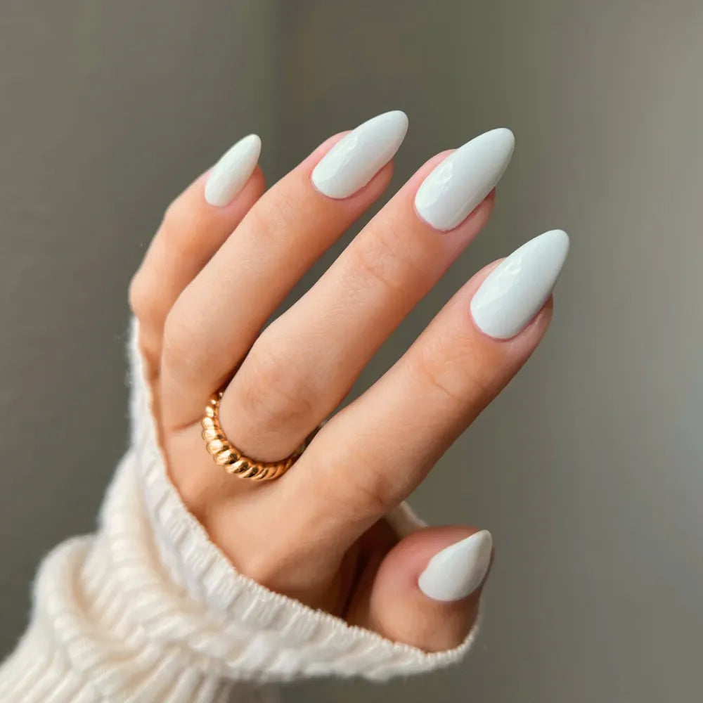 DIVA #038 Smokey White - CM Nails & Beauty Supply
