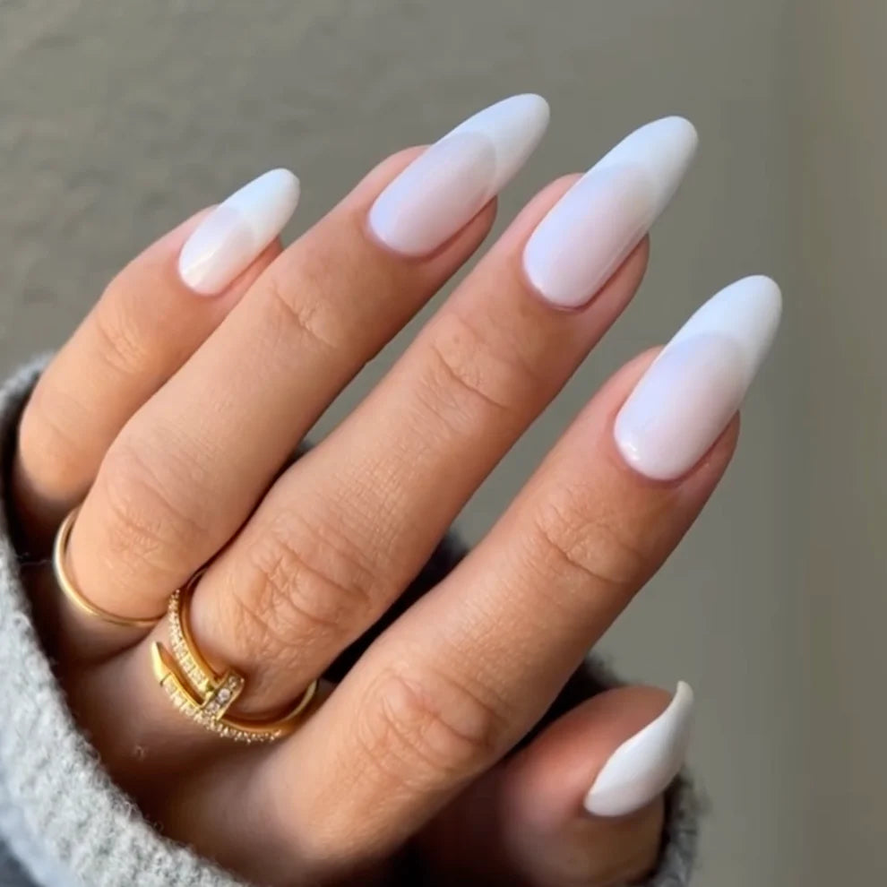 DND Pearly Ice #862 - Soak-Off Gel Polish - CM Nails & Beauty Supply