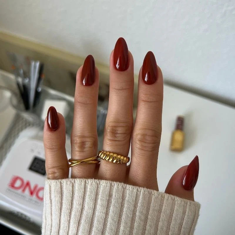 DIVA #251 Chocolate Red Diva - Diva Duo Gel & Lacquer - CM Nails & Beauty Supply