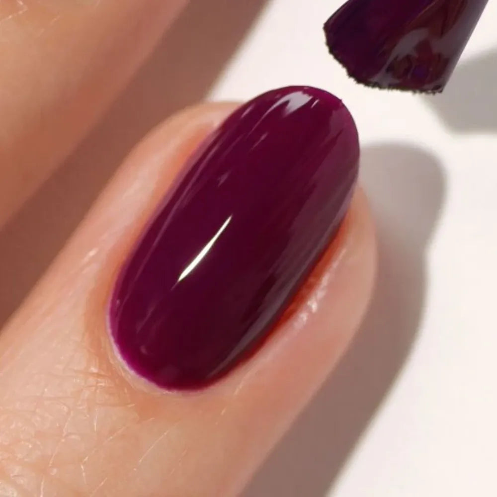 DIVA #252 Silky Beets - CM Nails & Beauty Supply