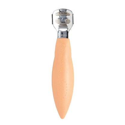 Full length view of Credo Solingen callus razor handle