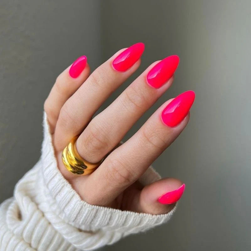 Juicy Cowgirl #229 DIVA gel polish duo brush application demonstrating smooth professional coverage