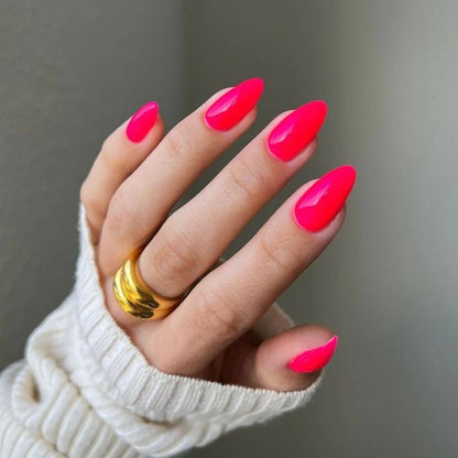 Juicy Cowgirl #229 DIVA gel polish duo brush application demonstrating smooth professional coverage