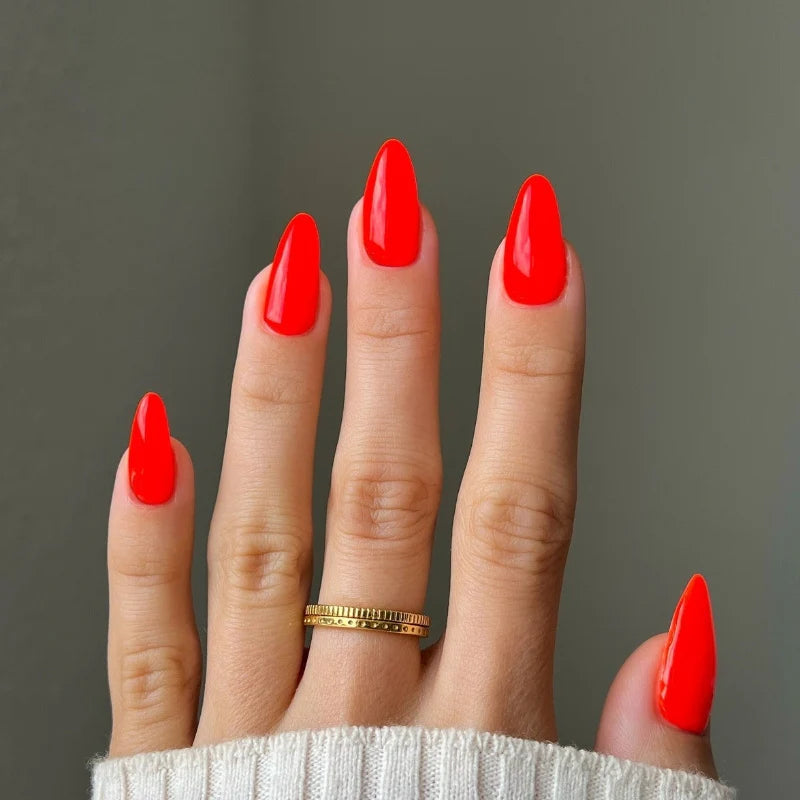 DIVA Astral Spark matching orange gel and lacquer set
