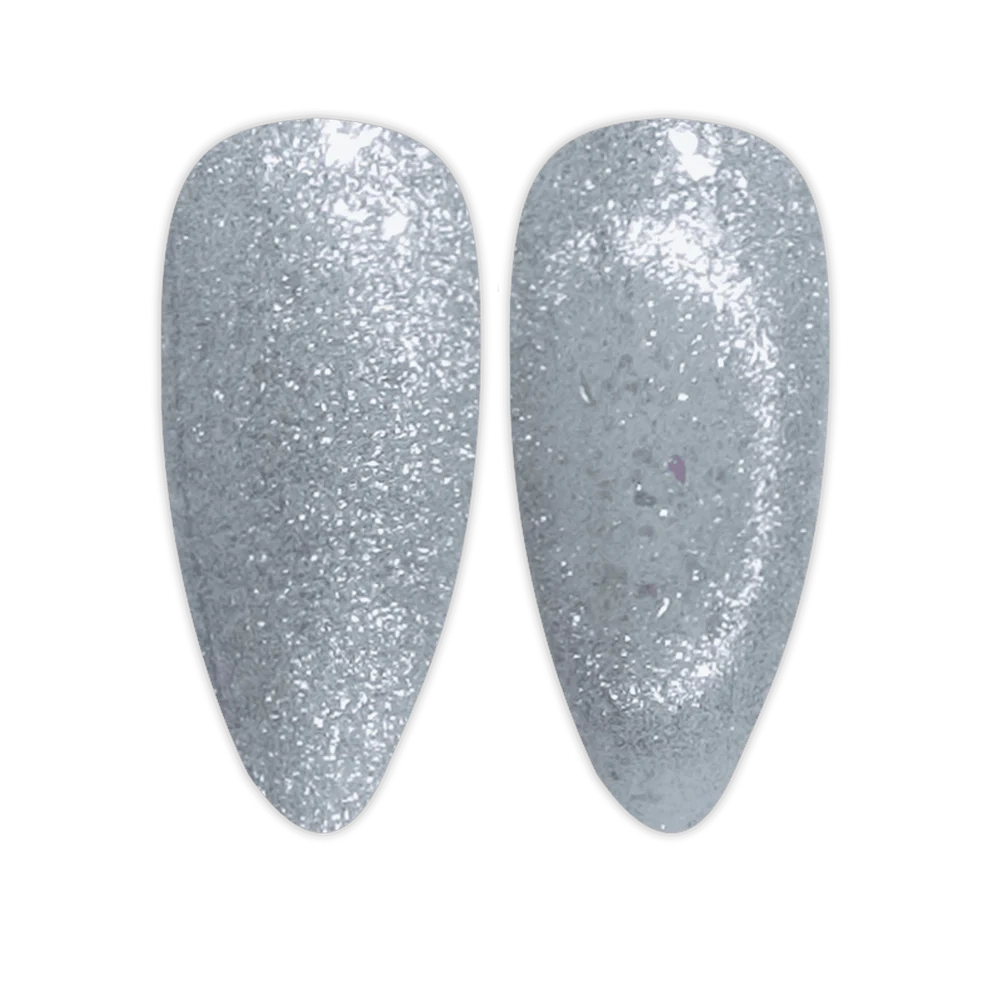 swatch of DND Diva 9D Cat Eye Gel Polish #31 Pet Diary magnetic shimmer gel polish Canada