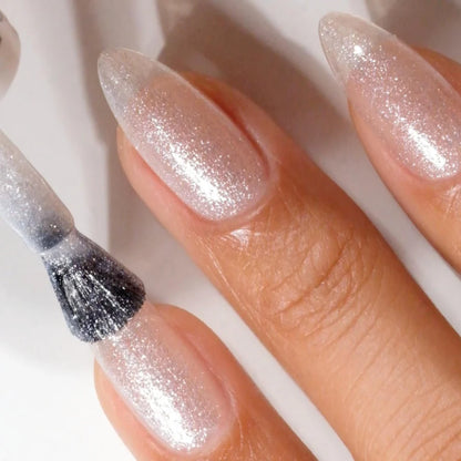 DND Mother of Pearl 894 gel polish in Canada, professional DND nail polish