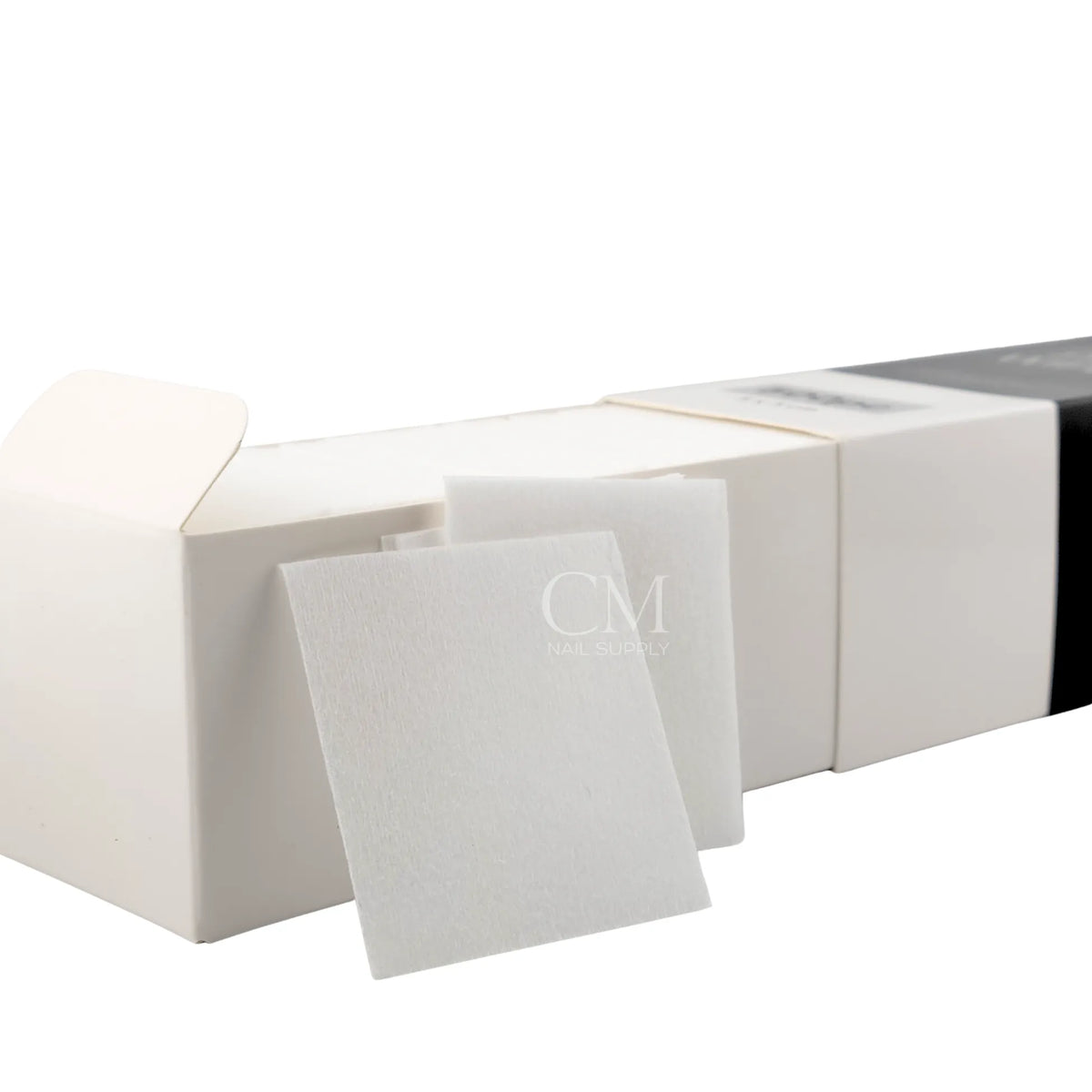 Lint free nail wipes for preparing and cleaning natural nails before gel polish application