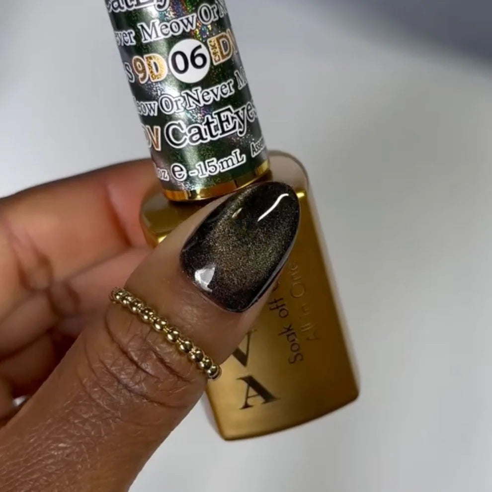 Magnetic cat eye gel polish showing shifting shimmer effect meow or never 
6