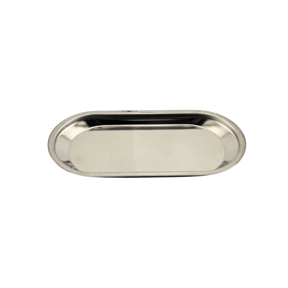 stainless steel oval bowl with rounded edges for easy cleaning.