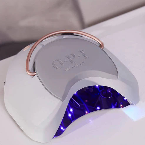 Mirrored interior and 22 targeted LED diodes inside the OPI Starlight lamp.