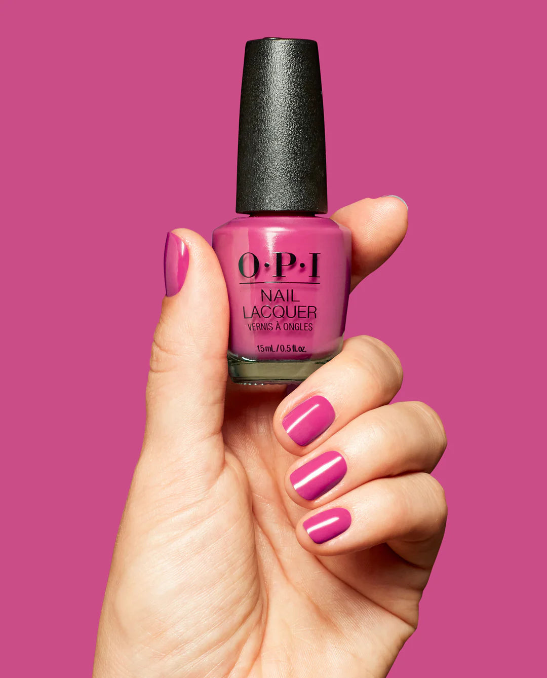 OPI Strawberry Cosmo S070 fuchsia crème nail lacquer bottle