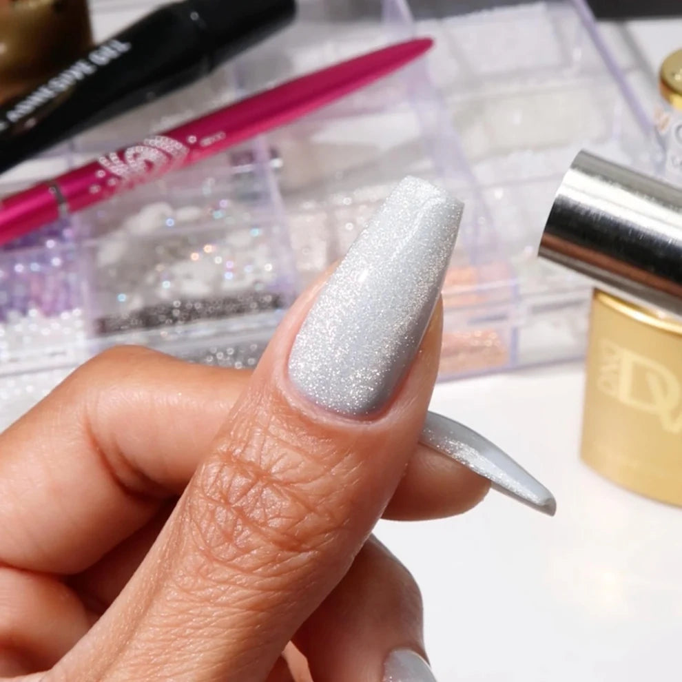 Silver magnetic cat eye nails wholesale nail supply Canada DND DIVA