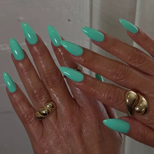 Sweet Pistachia #668 neon mint green nail colour with soft pastel undertones
