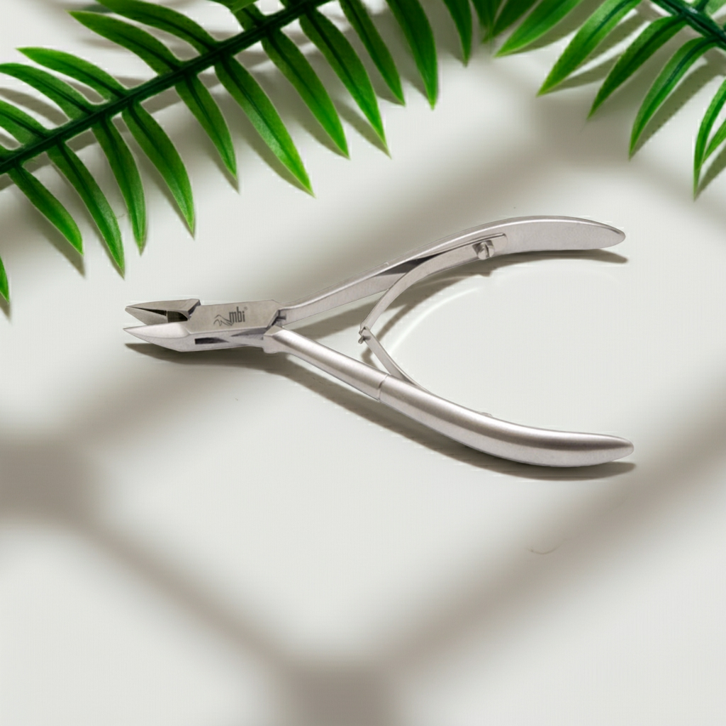 MBI-207 Ingrown Nail Nipper Slim Jaw Double Spring Size 5.5″ - CM Nails & Beauty Supply