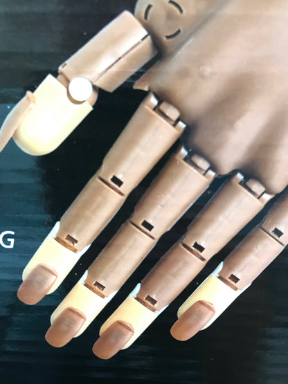 Nail Trainer Practice Hand with 100 Tips - CM Nails & Beauty Supply
