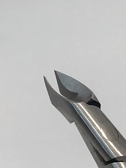 Cuticle Nipper VIP #14 – 1/2 Jaw Stainless Steel Round Head - CM Nails & Beauty Supply