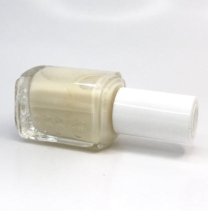 Essie Walk Down the Aisle #716 - CM Nails & Beauty Supply